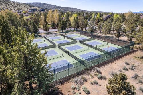 Redmond House | Enamored at Eagle Crest