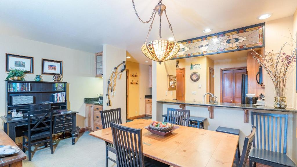 Telluride House | Etta Place Too 103 by AvantStay