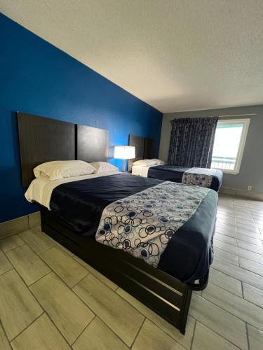 Jackson Hotel | Executive Inn and Suites - Jackson