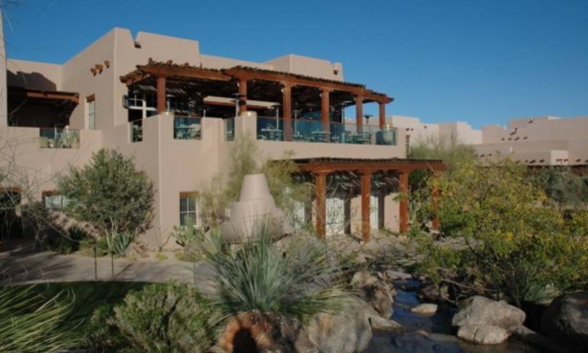 Estancia Resort | Four Seasons Scottsdale Two Bedroom October 1 - 8, 2023