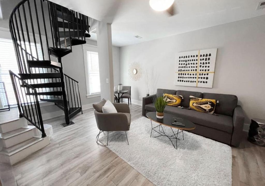 Over-the-Rhine House | Full Building Huge Downtown Retreat Walkable to Everything
