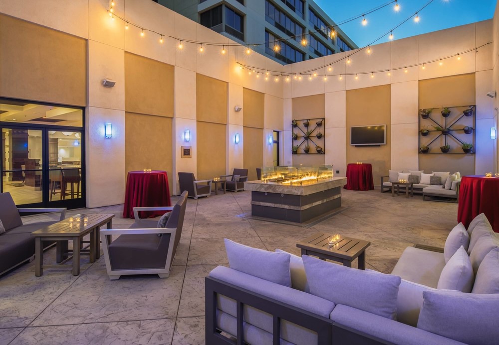 Fullerton Hotel | Fullerton Marriott at California State University