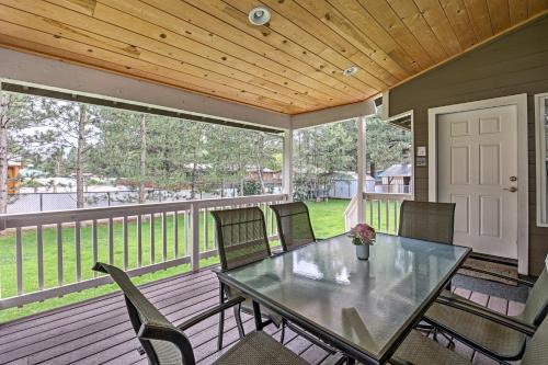 Pinetop-Lakeside House | Game Room, Yard, Deck & Fireplace: Lakeside Home