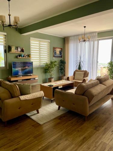 Ulcinj Villa | Glass house