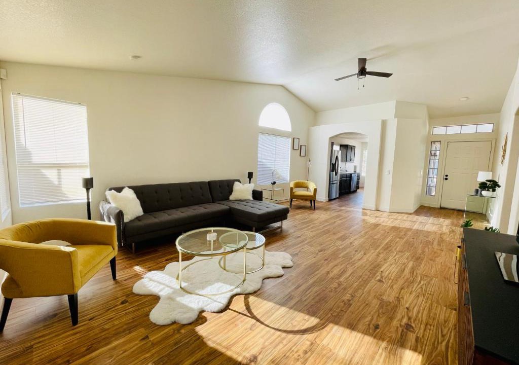 Desert Mirage Estates House | Glendale Gem with Pool & Office in Prime Location