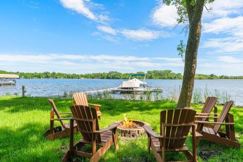 Annandale House | Granite Cabin