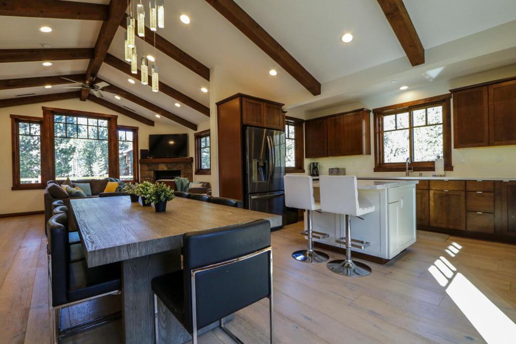 Stonegate House | Gray Bear 446 Home