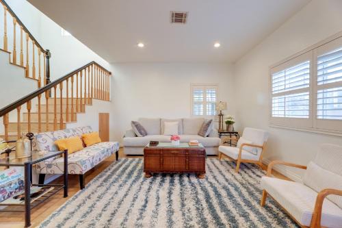 Bellflower House | Great Location & Free Extras! Bellflower Stay