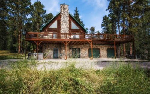 Lead House | Great Pine Lodge