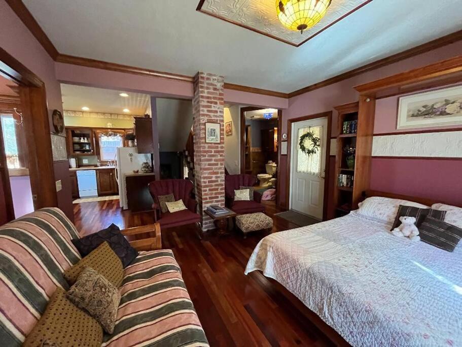 St. Ansgar Villa | Gwen's place - First Floor