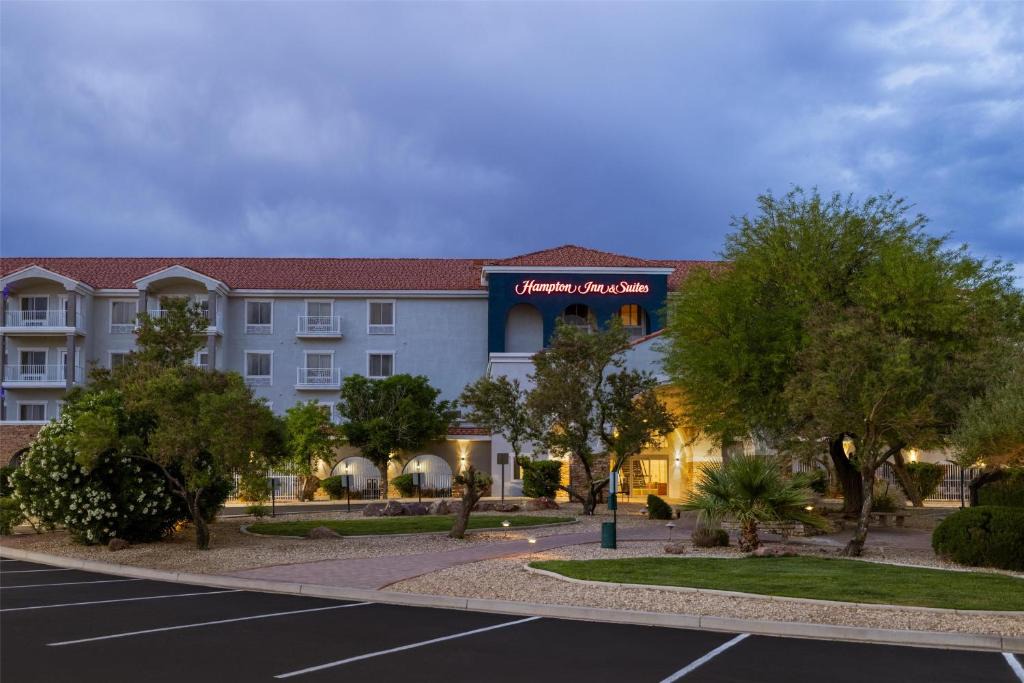Mesquite Hotel | Hampton Inn & Suites by Hilton Mesquite