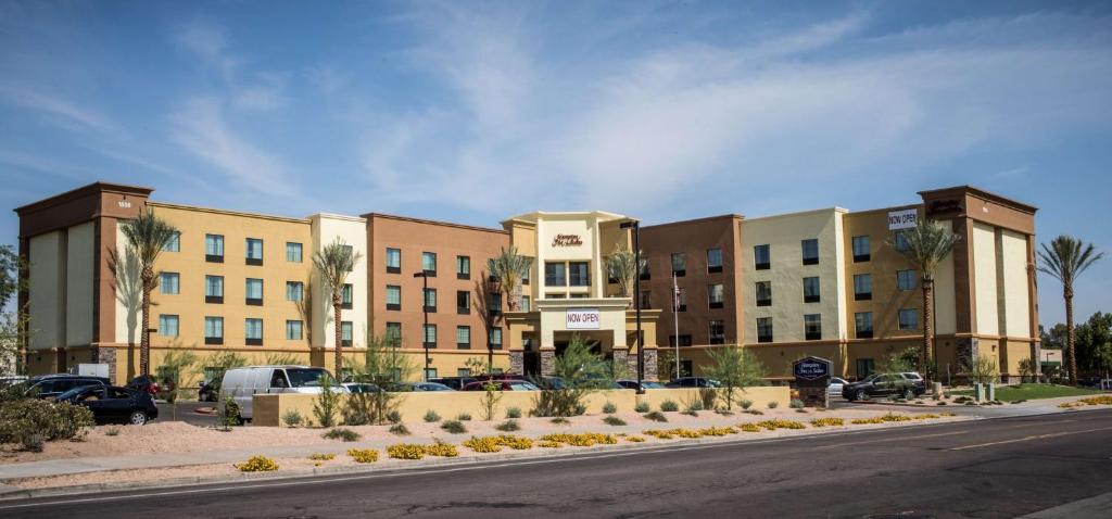 Tempe Hotel | Hampton Inn & Suites Tempe/Phoenix Airport, Az