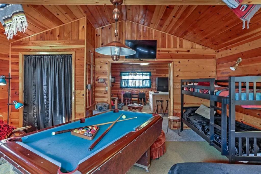 Pinetop House | Happy Heart Bunkhouse