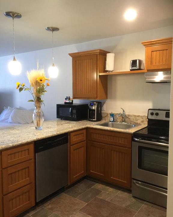 Parker Strip Hotel | Harbour Inn