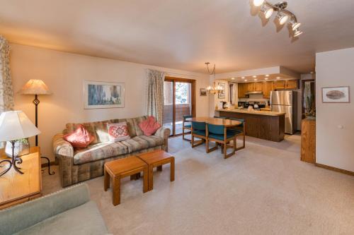 Winter Park Apartment | Hi Country Haus Unit 2501