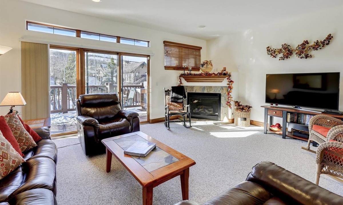 The Highlands House | Highland Greens 66: Townhome in Breckenridge, Private Hot Tub, 2 Car Garage.