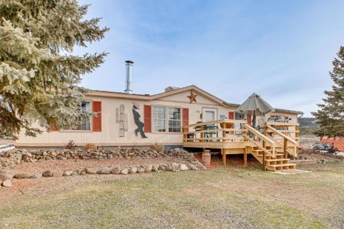 Cedaredge House | Hike, Fish & Unwind: Mtn-View Gem in Cedaredge!