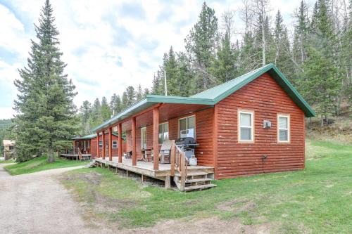 Deadwood House | Hike, Ski, ATV! Ride-Ready Deadwood Cabin w/Grill