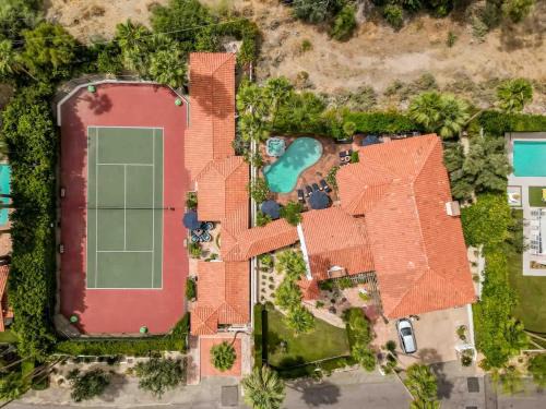 The Mesa House | HMPS016 - Casa Grande Tennis Estate -8 - Alice Lodging