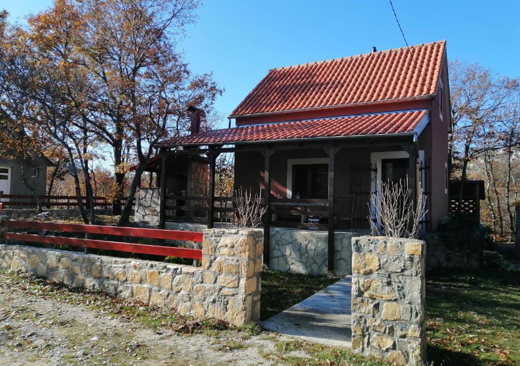 Njegusi House | Holiday Home Nikolić