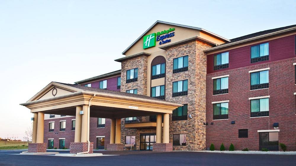 Sioux Falls Hotel | Holiday Inn Express & Suites Sioux Falls Southwest, an IHG Hotel