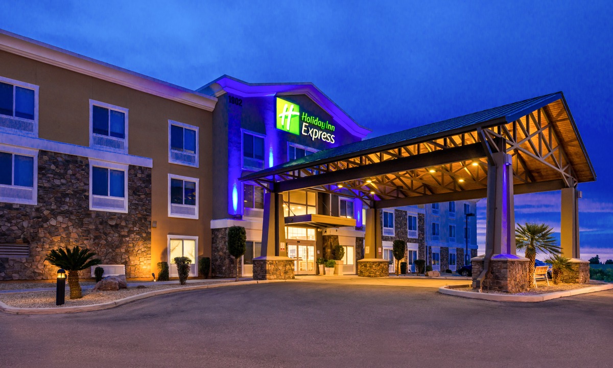 Sierra Vista Hotel | Holiday Inn Express Sierra Vista, an Ihg Hotel