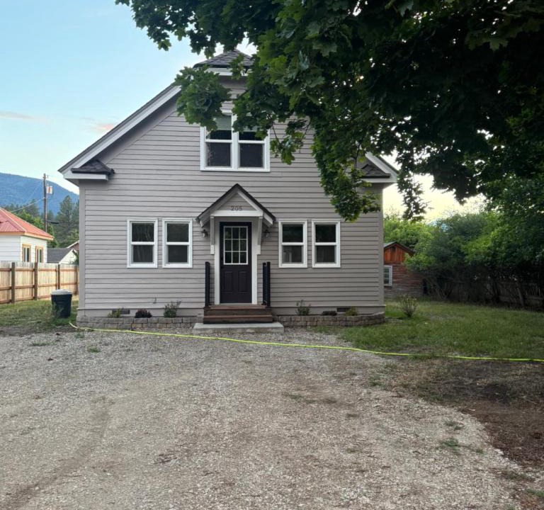 Darby House | Home Town Mountain Lodging 2