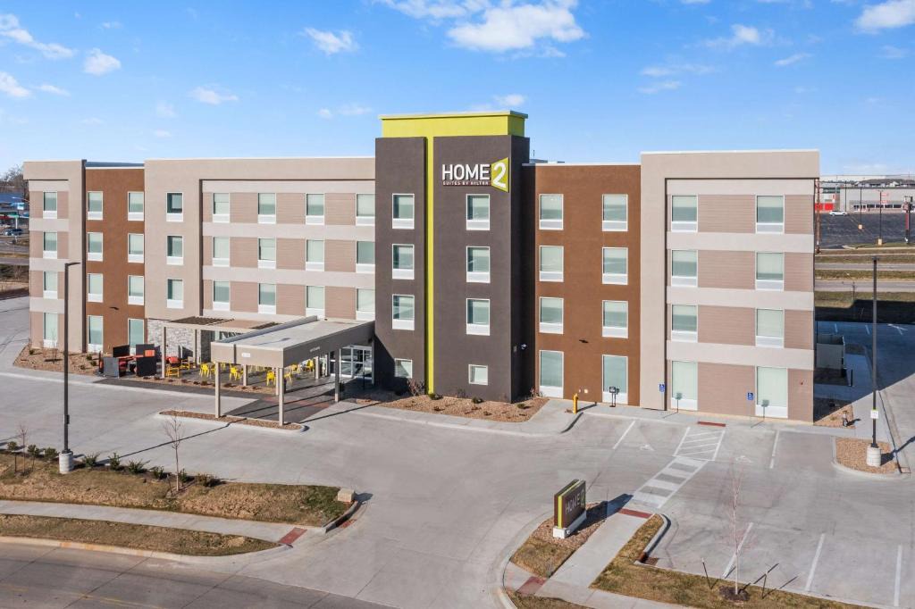Cedar Rapids Hotel | Home2 Suites By Hilton Cedar Rapids Westdale
