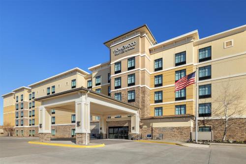 West Des Moines Hotel | Homewood Suites by Hilton West Des Moines/SW Mall Area