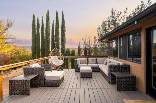 West Sedona House | Huge Sedona Compound Gym Two Spas Casitas Pond