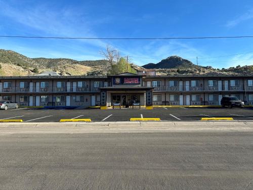 Ely Hotel | HWY 50 Inn