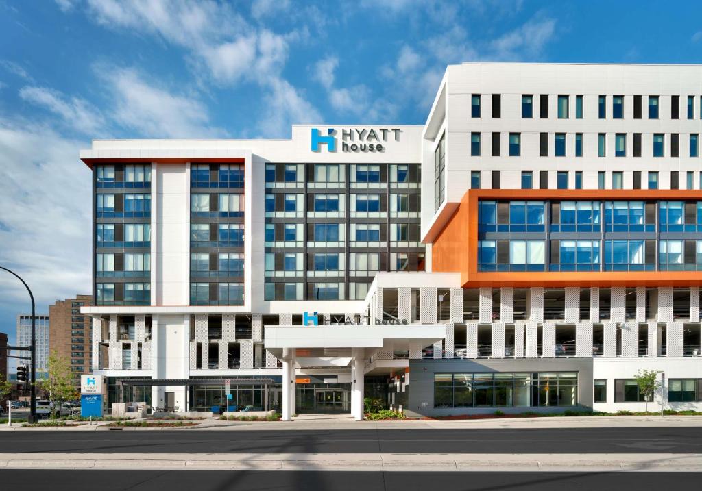 Downtown Hotel | Hyatt House Rochester Mayo Clinic Area