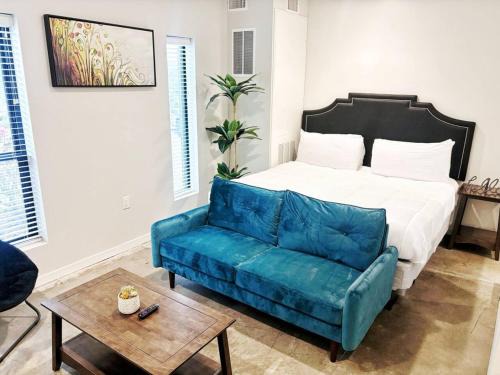 Downtown Des Moines Apartment | Indigo Studio