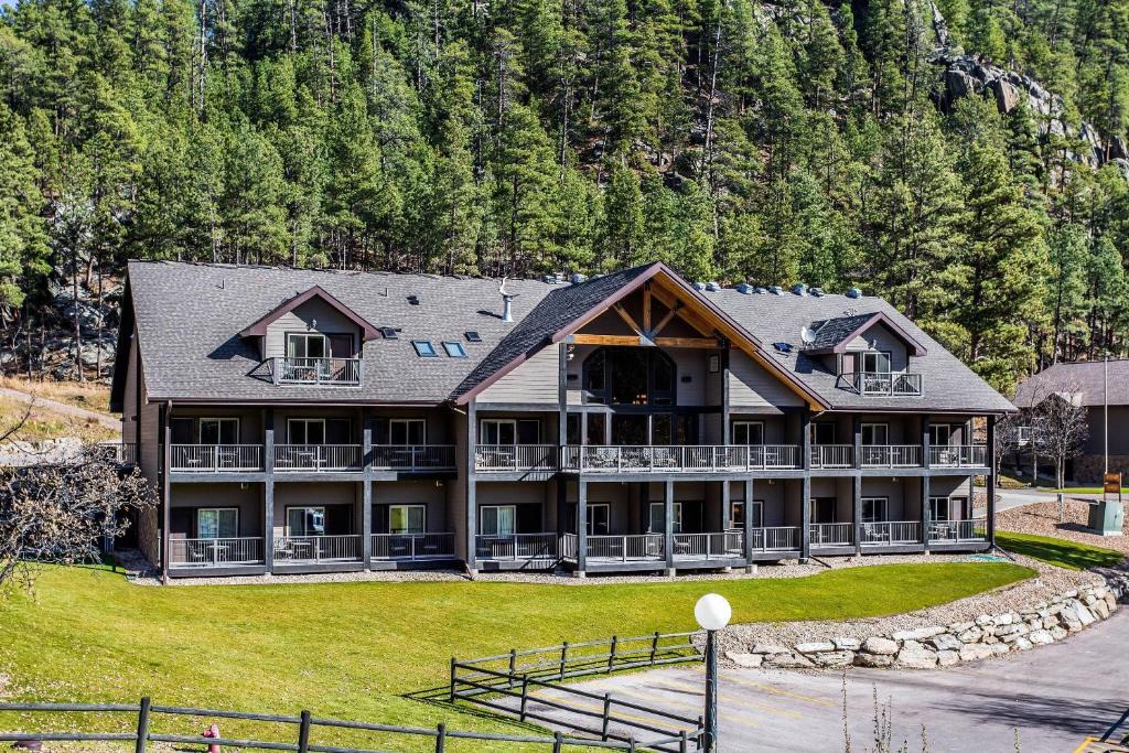 Keystone Hotel | K Bar S Lodge, an Ascend Collection Hotel