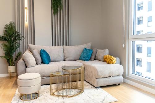 Bar Apartment | Kaltak Luxury Stay
