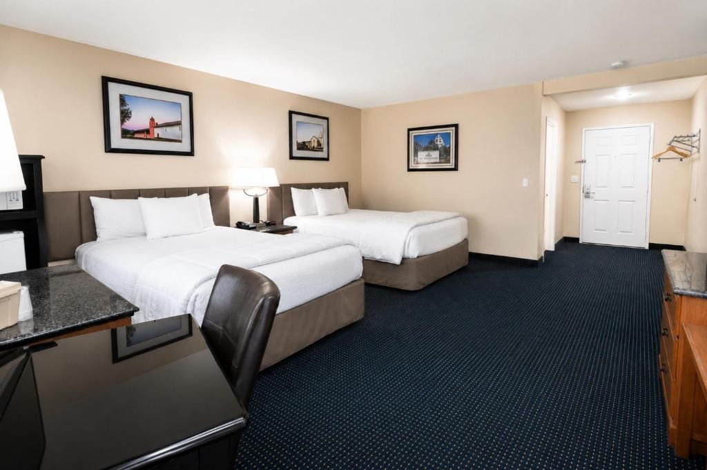 Solvang Hotel | King Frederik Inn