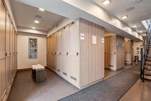 North Park City House | Kings Crown 201C