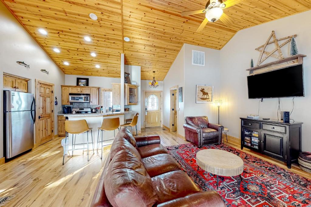 McCall House | Kirsten's Hideaway