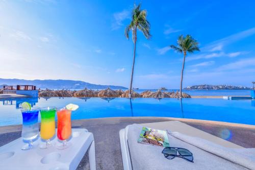 Costera Acapulco Hotel | Krystal Beach Acapulco