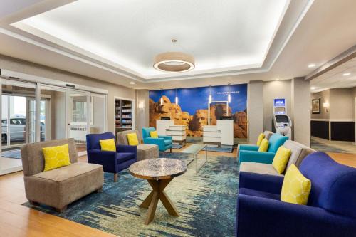 Rapid City Hotel | La Quinta Inn and Suites by Wyndham at WaTiki Waterpark