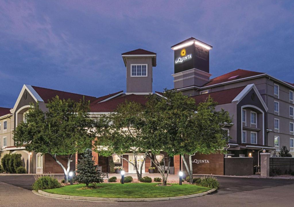 Dupont Hotel | La Quinta Inn & Suites by Wyndham Denver Airport DIA