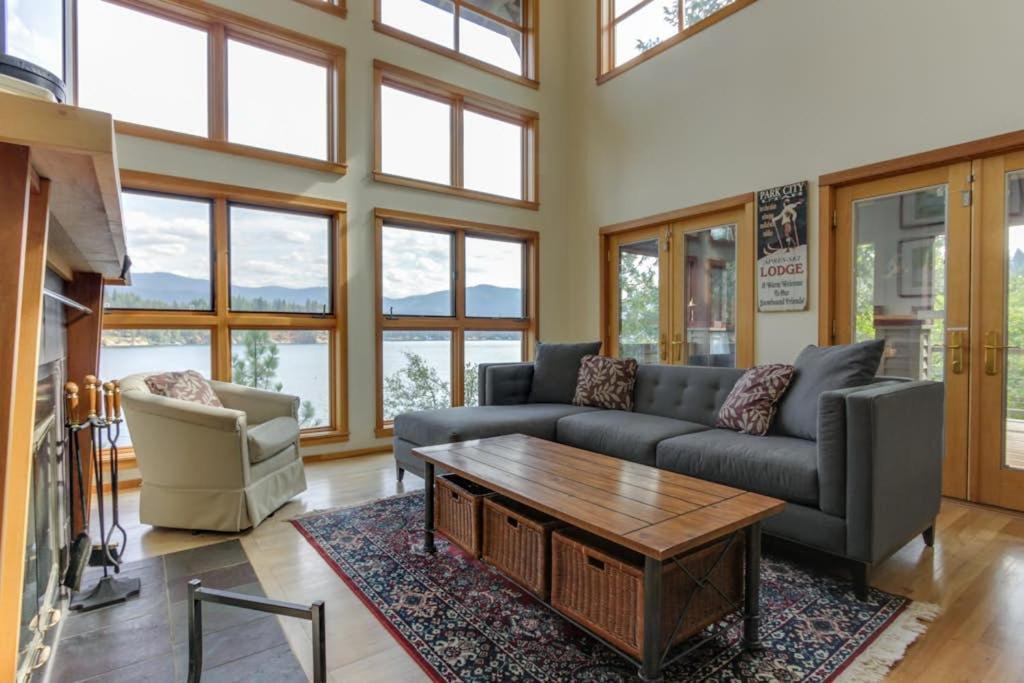 Hayden Lake House | Lake House Private Dock & Decks 4BR