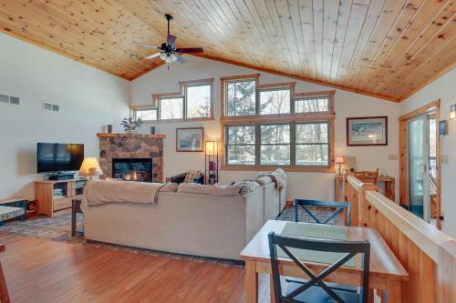 Tomahawk House | Lakefront Tomahawk Getaway w/Deck & 2 Fireplaces!