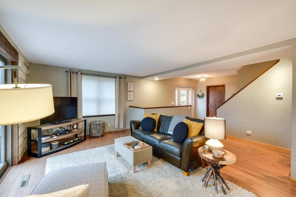 Bettendorf House | Large Home w/Game Room, 4 Mi to Mississippi River