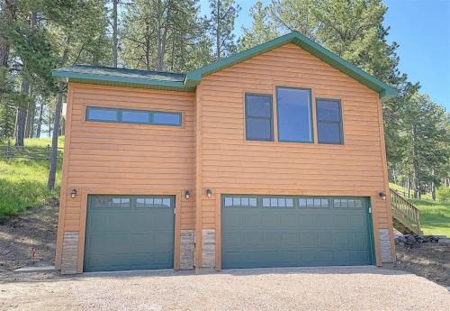 Rapid City House | Lariat Bunkhouse
