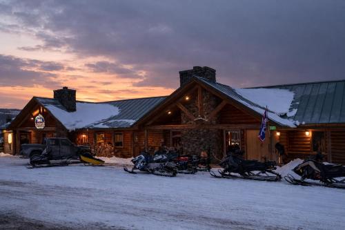 Dubois Cabin | Lava Mountain Lodge