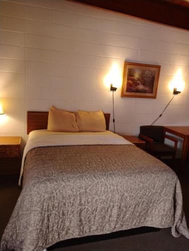 Rapid City Hotel | Lazy U Motel