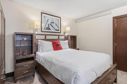Vail Apartment | Lift House Lodge, Remodeled Downtown Lionshead Studio Condo