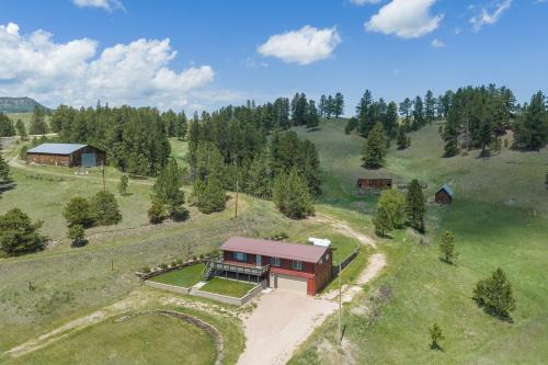 Hill City House | Lind Camp