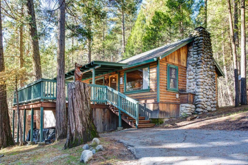 North Wawona House | Little Cabin in the Woods